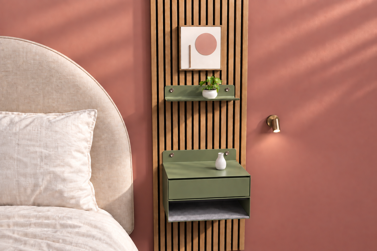 Étagère, module Modulo et niche ouverte Vert olive à côté du lit.
